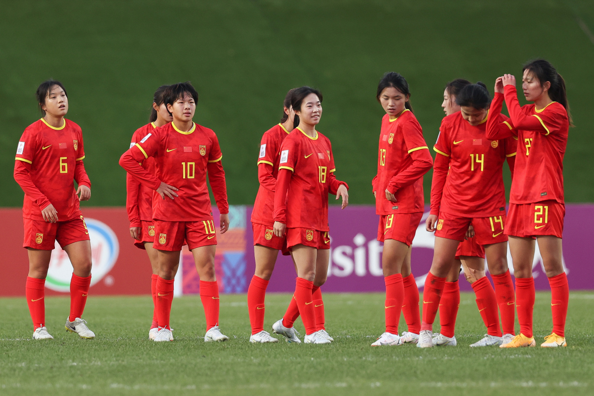 亚洲女足锦标赛，中国国家队又添一冠，霸气依旧